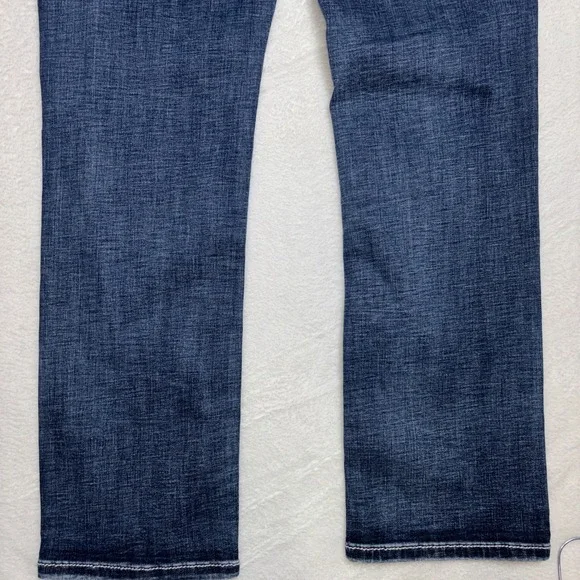 NWT Miss Me Jeans Curvy Fit Straight Mid Rise 33 X 32 Women's Jeans Distressed - Picture 12 of 16